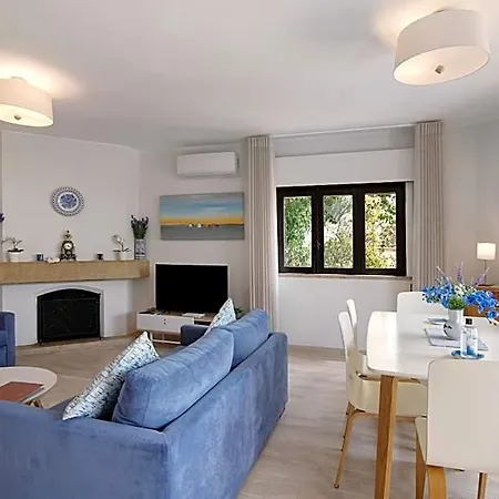 Casa Harlequin 4* المانسيل